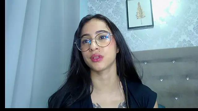 Snapshot of Alana_Martinez_ chatting on April 18, 2026, 8:42 pm Alana Martinez online show from April 18, 2026, 8:42 pm