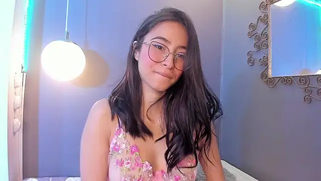 Snapshot of Alana_Martinez_ chatting on March 9, 2026, 8:01 pm Alana Martinez online show from March 9, 2026, 8:01 pm