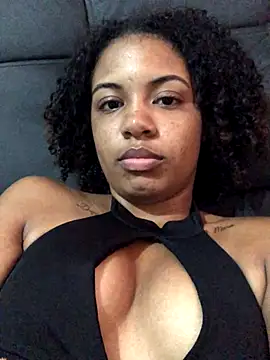 Snapshot of Lorennapires chatting on October 14, 2025, 9:21 am Lorennapires online show from October 14, 2025, 9:21 am