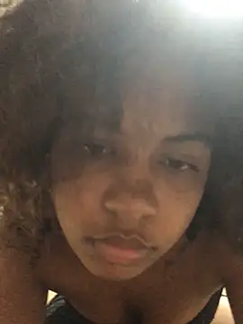 Snapshot of Lorennapires chatting on October 11, 2025, 1:39 am Lorennapires online show from October 11, 2025, 1:39 am