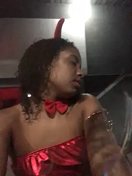 Snapshot of Lorennapires chatting on February 19, 2026, 3:25 am Lorennapires online show from February 19, 2026, 3:25 am