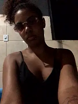 Snapshot of Lorennapires chatting on January 11, 2026, 12:28 am Lorennapires online show from January 11, 2026, 12:28 am