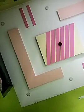 supcpl online show from December 4, 2025, 5:06 am