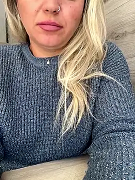 Daiana Andra online show from October 6, 2025, 10:05 am