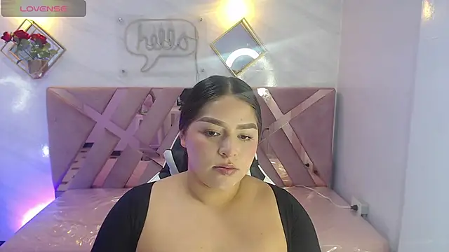 Snapshot of Dayan_v_ chatting on November 20, 2025, 8:09 pm Dayan v online show from November 20, 2025, 8:09 pm