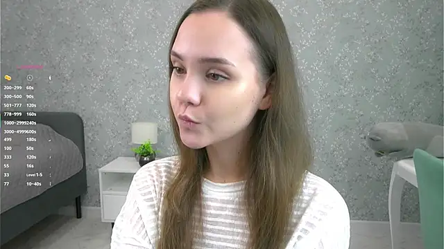 SweetSaraPie online show from November 12, 2025, 7:18 pm