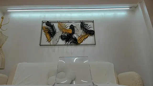 VikaFever online show from October 31, 2025, 4:31 am