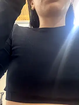 Snapshot of catalina_garciaa chatting on December 2, 2025, 6:31 pm catalina garciaa online show from December 2, 2025, 6:31 pm