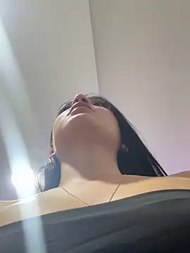 Snapshot of catalina_garciaa chatting on December 3, 2025, 7:13 pm catalina garciaa online show from December 3, 2025, 7:13 pm