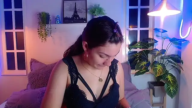 Viollet C online show from October 20, 2025, 1:40 am