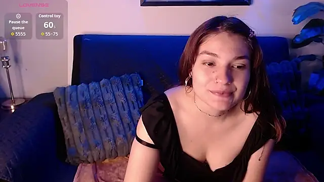 Viollet C online show from October 15, 2025, 12:09 am