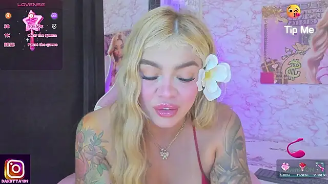 Antonellaa Fox  online show from March 10, 2026, 2:59 am