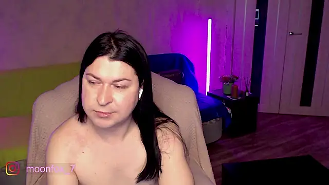 Snapshot of micromouse_mo chatting on March 17, 2026, 12:35 am micromouse mo online show from March 17, 2026, 12:35 am