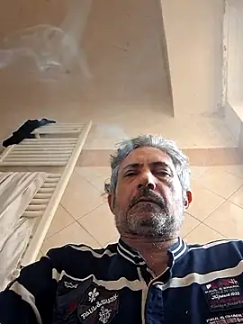 nocsivag online show from October 5, 2025, 1:46 pm