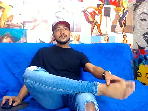 Snapshot of dazo_vnzl12 chatting on October 15, 2025, 1:08 pm dazo vnzl12 online show from October 15, 2025, 1:08 pm