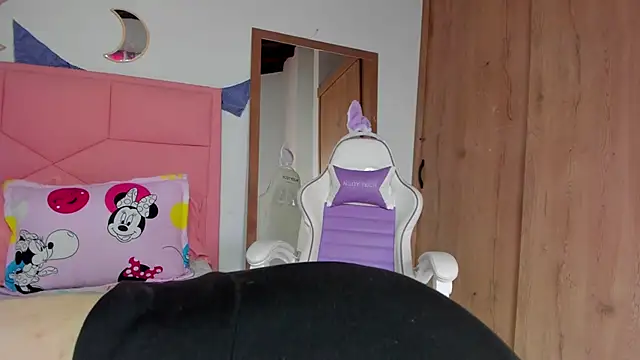 Snapshot of BabyDollvibes chatting on October 29, 2025, 5:23 pm BabyDollvibes online show from October 29, 2025, 5:23 pm