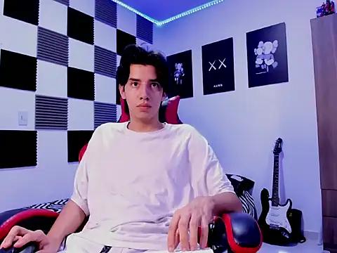 jeycobb online show from November 13, 2025, 12:31 pm