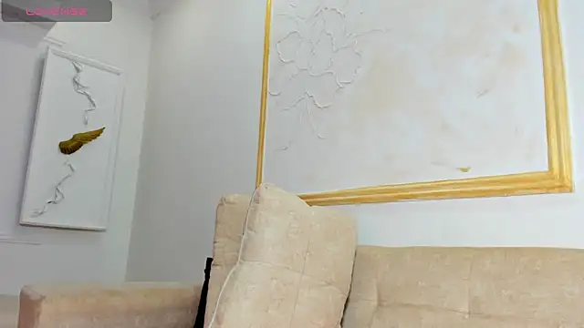 Snapshot of Ahilyn chatting on October 24, 2025, 6:51 pm Ahilyn online show from October 24, 2025, 6:51 pm