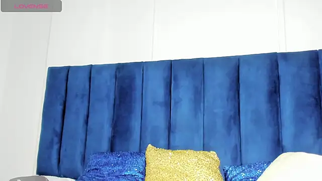 Snapshot of Ahilyn chatting on November 1, 2025, 6:57 pm Ahilyn online show from November 1, 2025, 6:57 pm