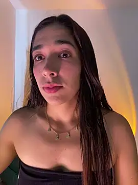 Snapshot of SabrinaEvanss_ chatting on July 9, 2026, 4:28 pm SabrinaEvanss online show from July 9, 2026, 4:28 pm