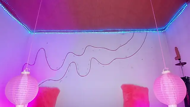 shannon kinne  online show from January 17, 2026, 1:26 pm