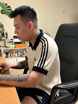 latava online show from November 12, 2025, 3:49 pm