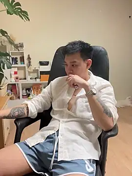 latava online show from October 28, 2025, 5:12 pm