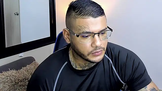 MICHELL ARTHUS  online show from October 11, 2025, 3:18 am