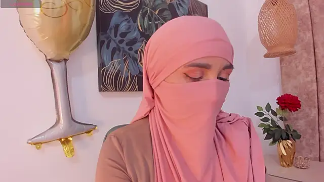 Snapshot of _alishaa_c chatting on October 27, 2025, 7:59 pm alishaa c online show from October 27, 2025, 7:59 pm