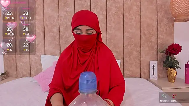  alishaa c online show from April 30, 2026, 3:35 am