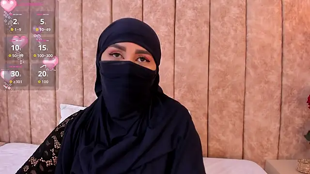 Snapshot of _alishaa_c chatting on November 12, 2025, 1:32 am alishaa c online show from November 12, 2025, 1:32 am