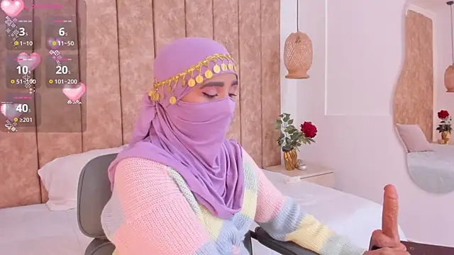 Snapshot of _alishaa_c chatting on October 28, 2025, 10:41 pm alishaa c online show from October 28, 2025, 10:41 pm