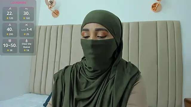 Snapshot of _alishaa_c chatting on October 10, 2025, 1:50 am alishaa c online show from October 10, 2025, 1:50 am