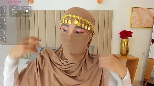 Snapshot of _alishaa_c chatting on October 17, 2025, 2:59 am alishaa c online show from October 17, 2025, 2:59 am