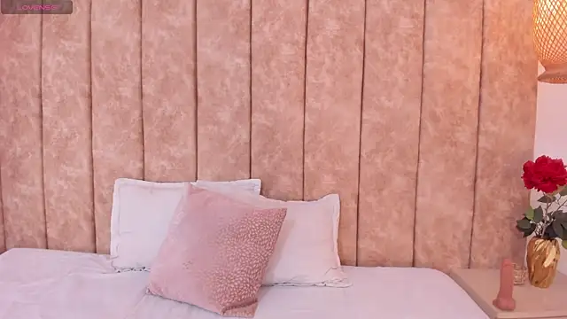 Snapshot of _alishaa_c chatting on November 29, 2025, 3:17 am alishaa c online show from November 29, 2025, 3:17 am