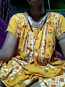 Snapshot of Hotty-romi3 chatting on October 9, 2025, 4:29 pm Hotty-romi3 online show from October 9, 2025, 4:29 pm