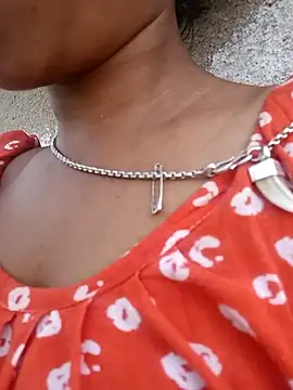 Snapshot of Hotty-romi3 chatting on October 20, 2025, 2:57 am Hotty-romi3 online show from October 20, 2025, 2:57 am