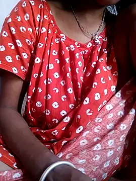 Snapshot of Hotty-romi3 chatting on November 12, 2025, 8:07 am Hotty-romi3 online show from November 12, 2025, 8:07 am