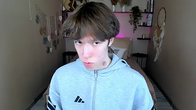 Snapshot of MarkBranston chatting on March 14, 2026, 2:34 pm MarkBranston online show from March 14, 2026, 2:34 pm