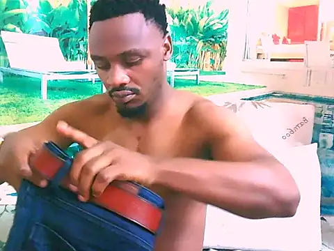 Snapshot of EbonyTiger69 chatting on October 26, 2025, 5:13 pm EbonyTiger69 online show from October 26, 2025, 5:13 pm