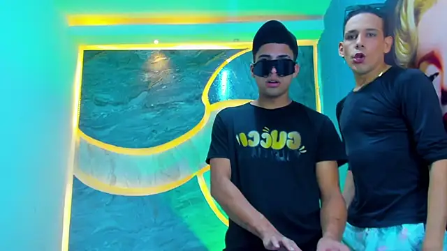 Play boys Hot2 online show from October 25, 2025, 12:50 pm