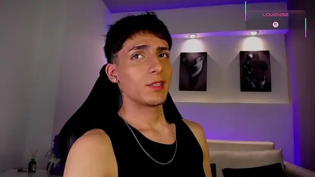 MateoMitchell online show from February 2, 2026, 5:39 am