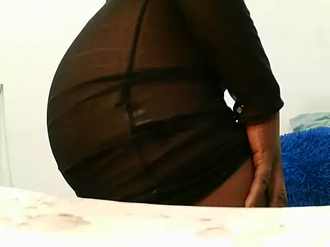 DarkLaddy online show from October 4, 2025, 9:44 am