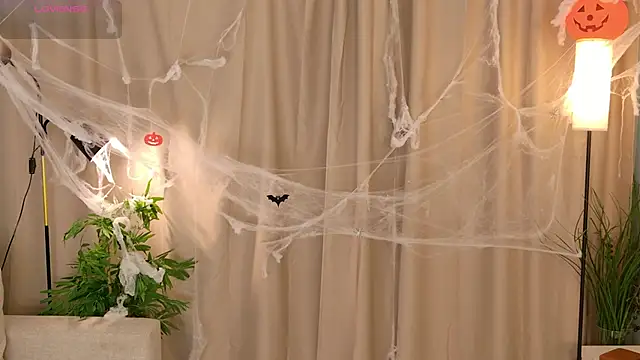 Snapshot of Playful_Lia chatting on November 1, 2025, 2:11 pm Playful Lia online show from November 1, 2025, 2:11 pm