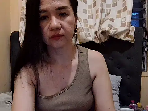 KissHott online show from October 22, 2025, 9:31 am