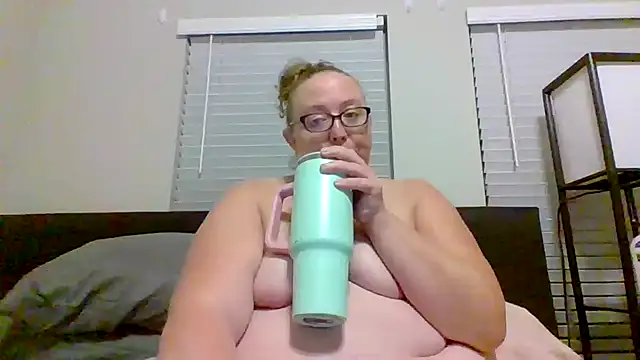 SexyFunSummer online show from October 12, 2025, 4:14 am