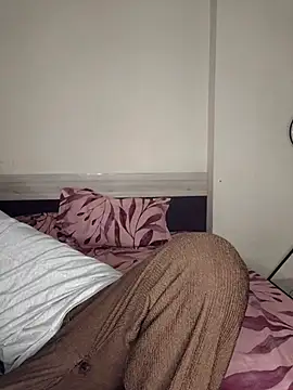 Snapshot of Dark_Chocoxxx chatting on October 30, 2025, 5:54 pm Dark Chocoxxx online show from October 30, 2025, 5:54 pm