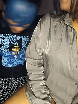 Snapshot of Dark_Chocoxxx chatting on November 16, 2025, 4:23 pm Dark Chocoxxx online show from November 16, 2025, 4:23 pm