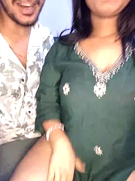 Snapshot of Dark_Chocoxxx chatting on November 29, 2025, 5:24 pm Dark Chocoxxx online show from November 29, 2025, 5:24 pm