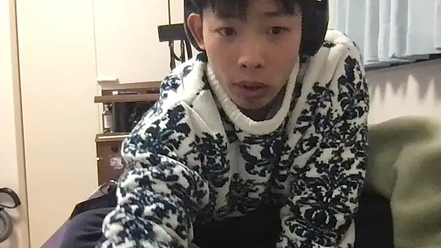 Snapshot of aooya chatting on December 14, 2025, 9:53 pm aooya online show from December 14, 2025, 9:53 pm